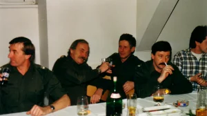 1990